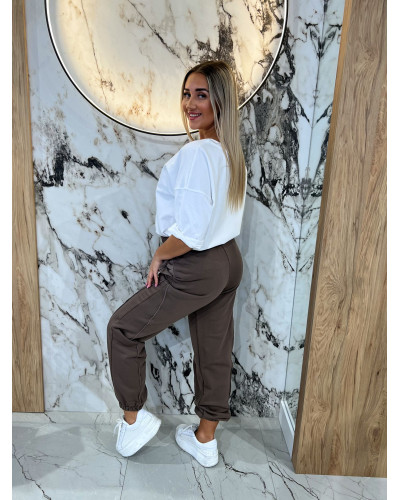 Spodnie dresowe z przeszyciem By o la la...! kakao