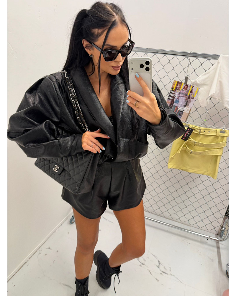 Bomberka z wywijnym kołnierzem La Milla czarna