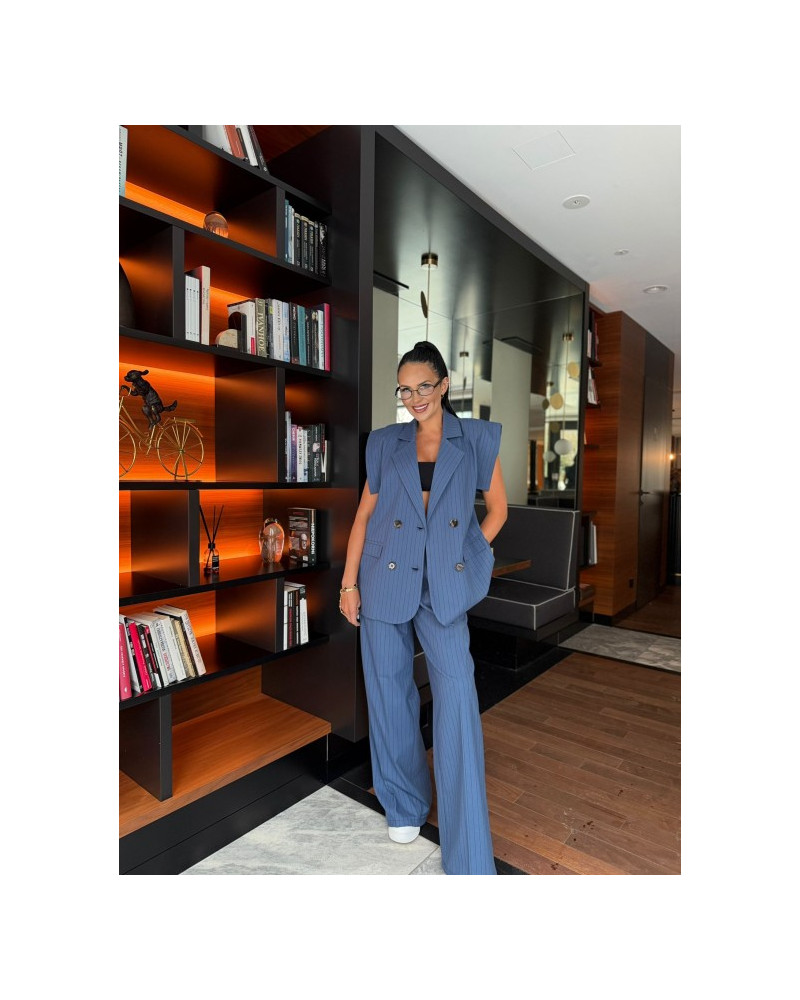 Spodnie materiałowe w paski La Milla niebieskie