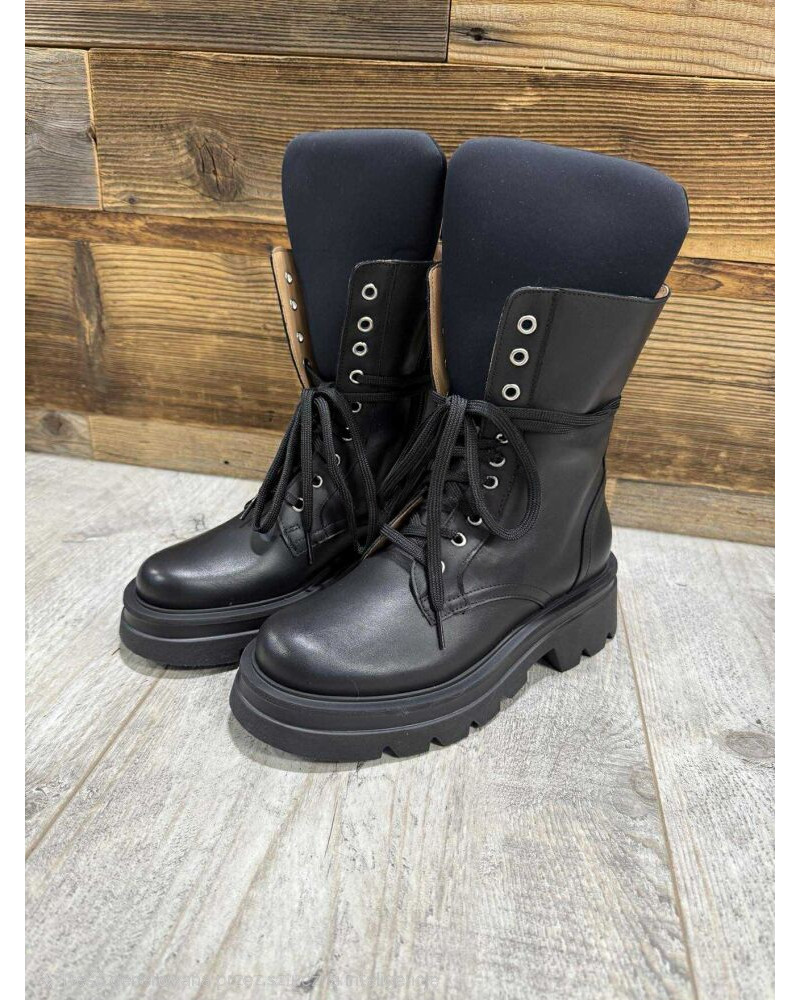 Workery z językiem By o la la...! czarne