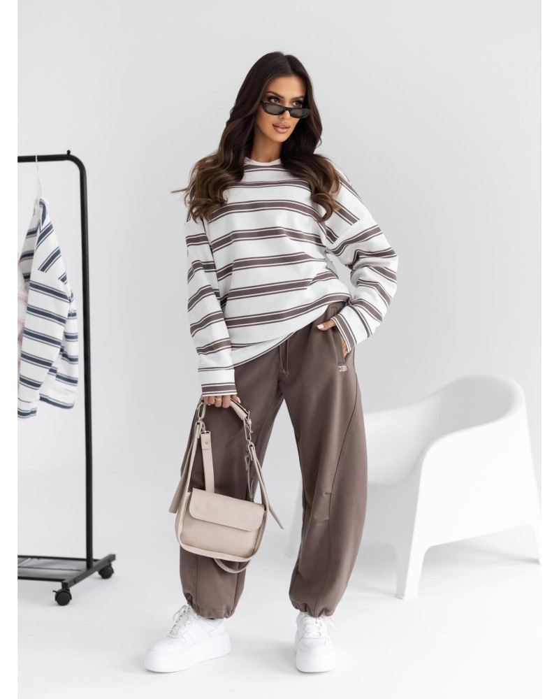 Spodnie dresowe ze stoperami By o la la...! kakao