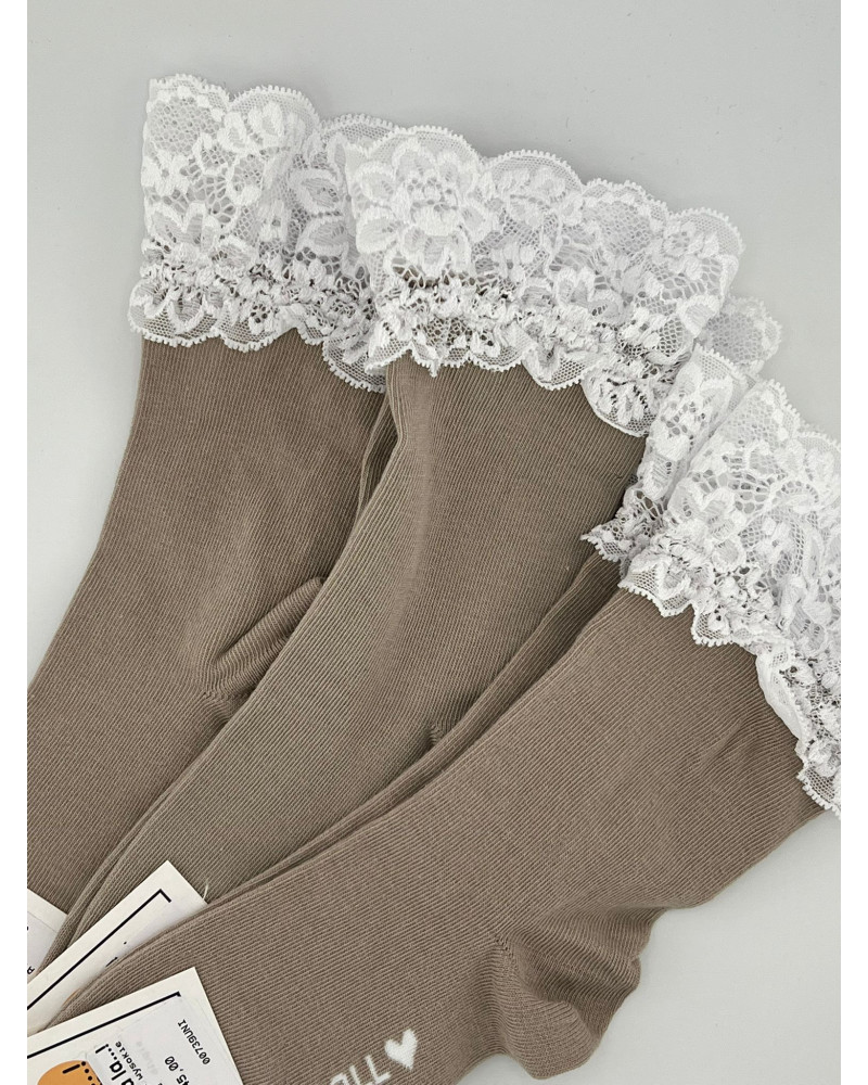 Skarpetki z koronką długie by o la la beżowe