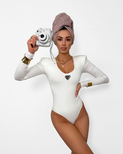 Body z głębokim dekoltem La Milla śmietankowe