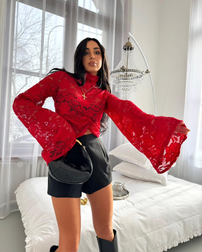 Koronkowa nowa bluzka La Milla czerwona
