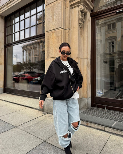 Spodnie jeansowe z dziurami La Milla jasny jeans