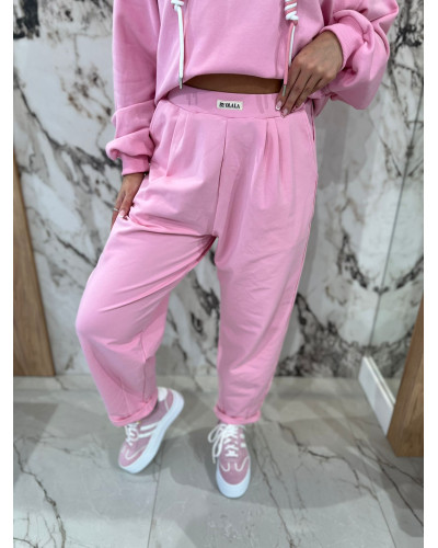 Spodnie dresowe z etykietą By o la la...! sugar pink