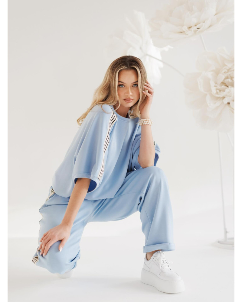 Komplet dresowy z paskami By o la la...! niebieski